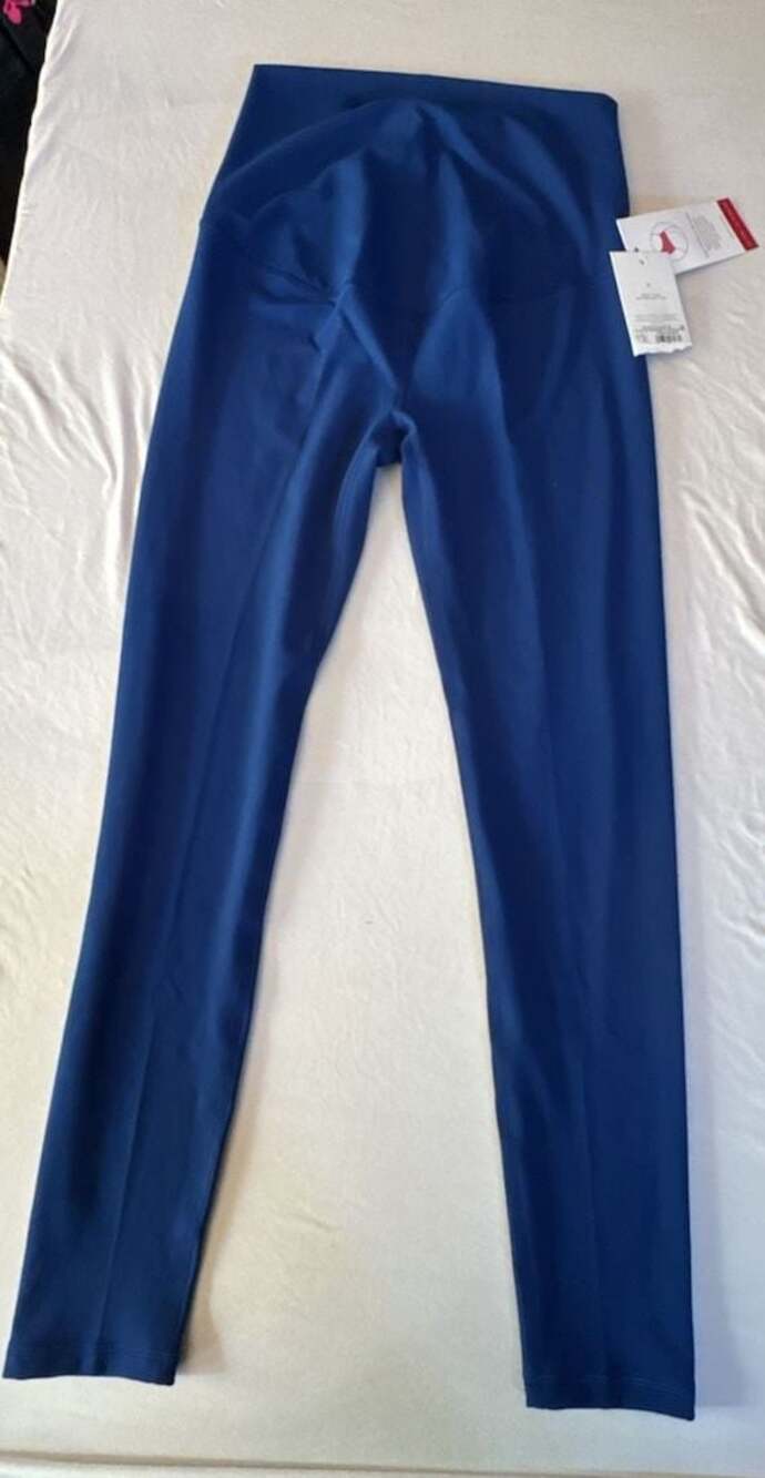 Z636 Isabel by Ingrid & Isabel Maternity Active Full Panel Leggings S.